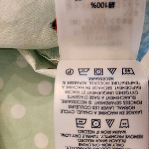 Lands' End Traditional Fit Ladybug Polka Dot Print Button Down Shirt L - Picture 6 of 6